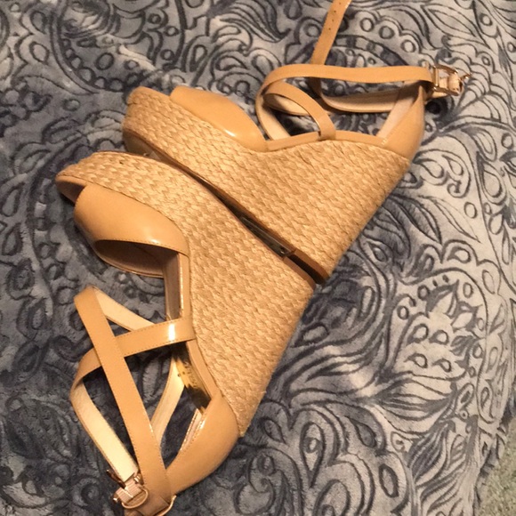 Beige leather Michael Kors wedges. - Picture 2 of 3